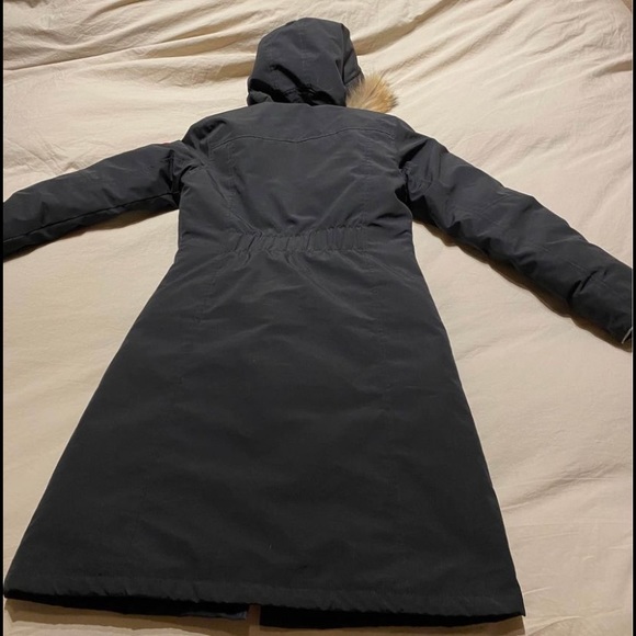 Canada Goose Parka - Picture 5 of 5